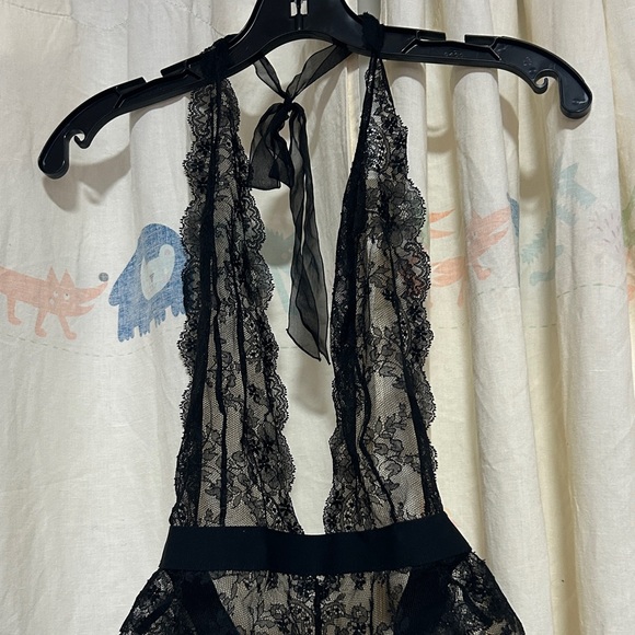 Victoria's Secret Black Lace Lace Bodysuit L - Picture 4 of 10